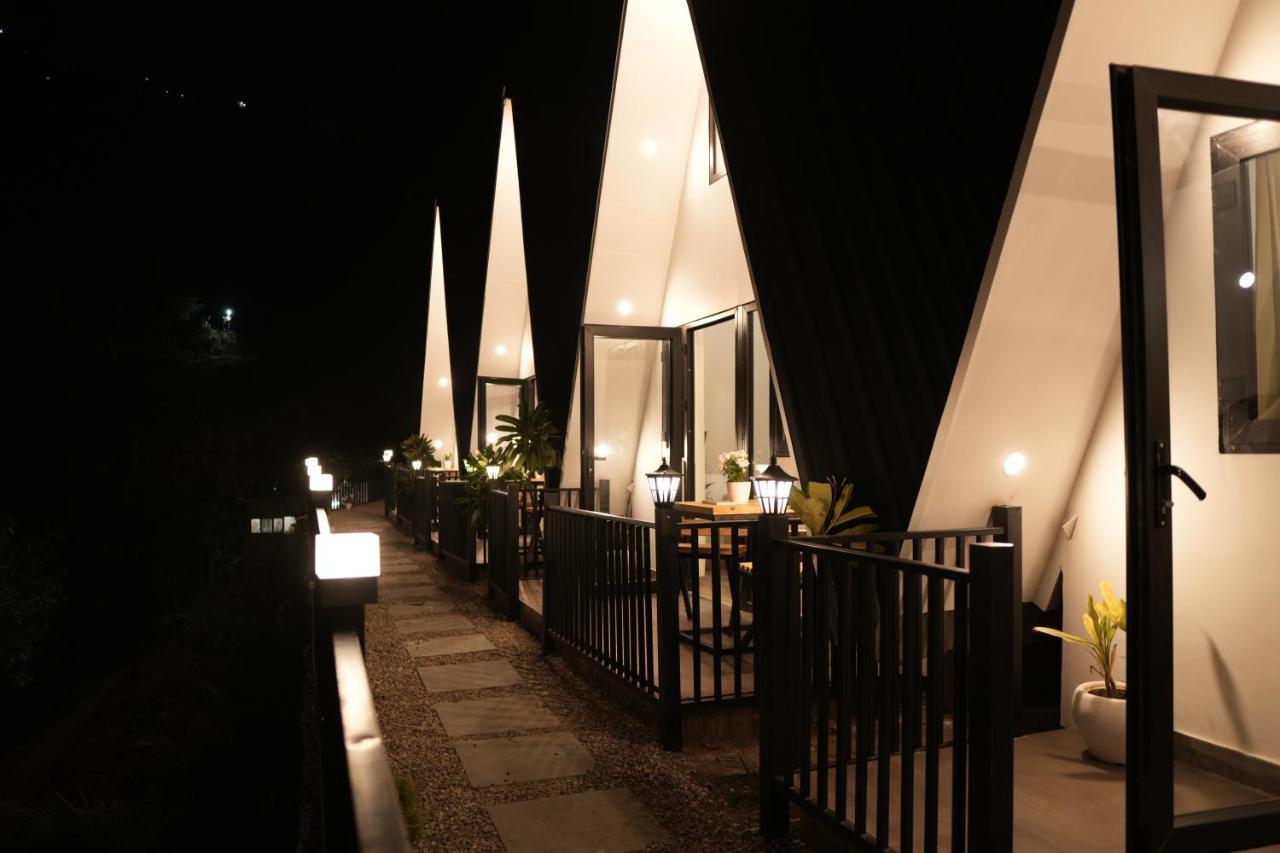 فندق Rishīkeshفي  The Alchemist House المظهر الخارجي الصورة